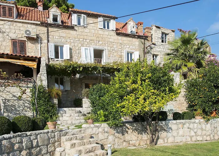 Villa Maslina